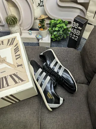 Adidas Hottie Black Silver Metallic Lifestyle Sneakers 3