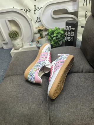 Adidas Multicolor Pink Floral-Print Suede Upper Laces And Heel Tab Lifestyle Sneakers 6