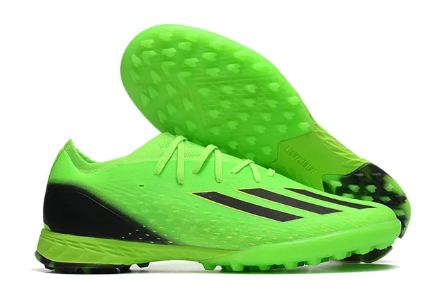 Adidas Chuteiras de futebol turf laranja e preto com upper de knit de corte baixo e sistema de amarração assimétrica 2