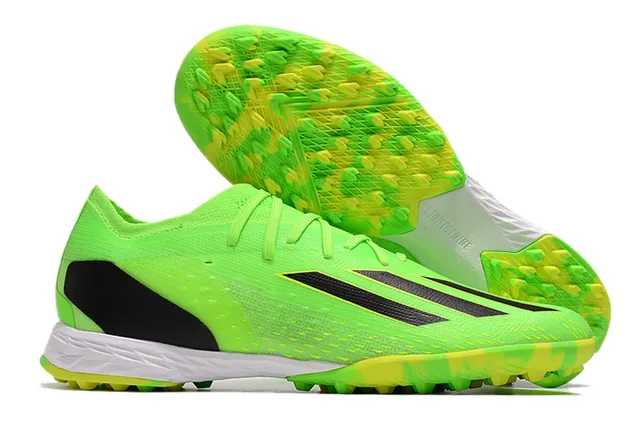 Adidas Chuteiras de futebol turf laranja e preto com upper de knit de corte baixo e sistema de amarração assimétrica 5