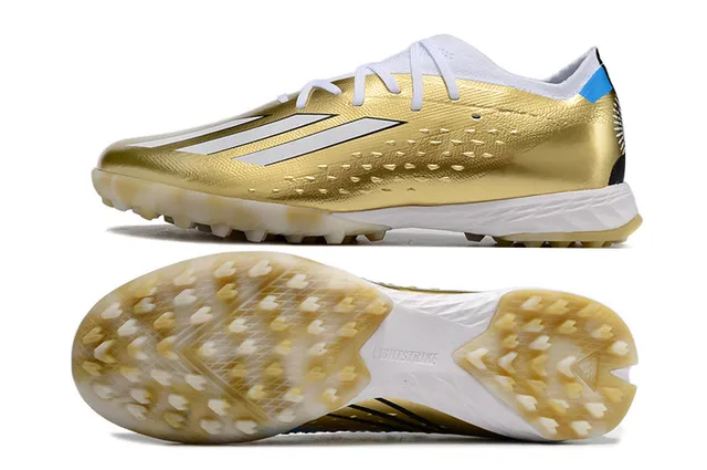Adidas Chuteiras de futebol turf laranja e preto com upper de knit de corte baixo e sistema de amarração assimétrica 19