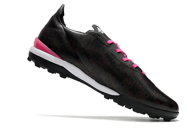 Adidas Chaussures de football orange et noir, upper synthétique, lacets asymétriques, low-cut pour gazon artificiel 9