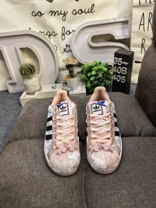 Adidas Pink Black Crushed Velvet Upper Metallic Rose Gold Finish Lifestyle Sneakers 10