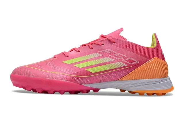 Adidas Chaussures de Football Turf avec Tige Tricotée Rose Orange Clous Coniques 7