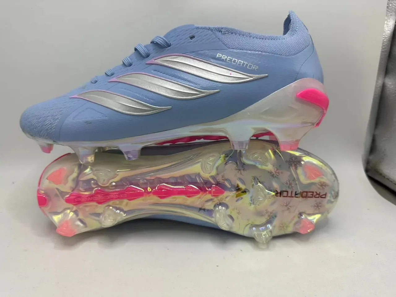 Adidas Predator Chaussures de football bleu rose low-cut lacets upper synthétique textil terrain ferme 11