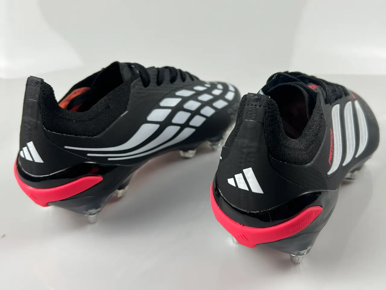Adidas Predator Firm-Ground Soccer Shoes 3