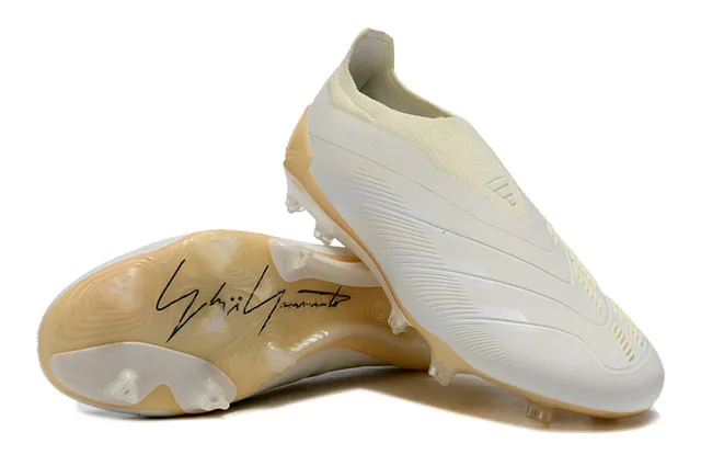Adidas Predator White Beige Low-Cut Sock-Fit Upper Ribbed Midfoot Cage Firm-Ground Soccer Shoes 4