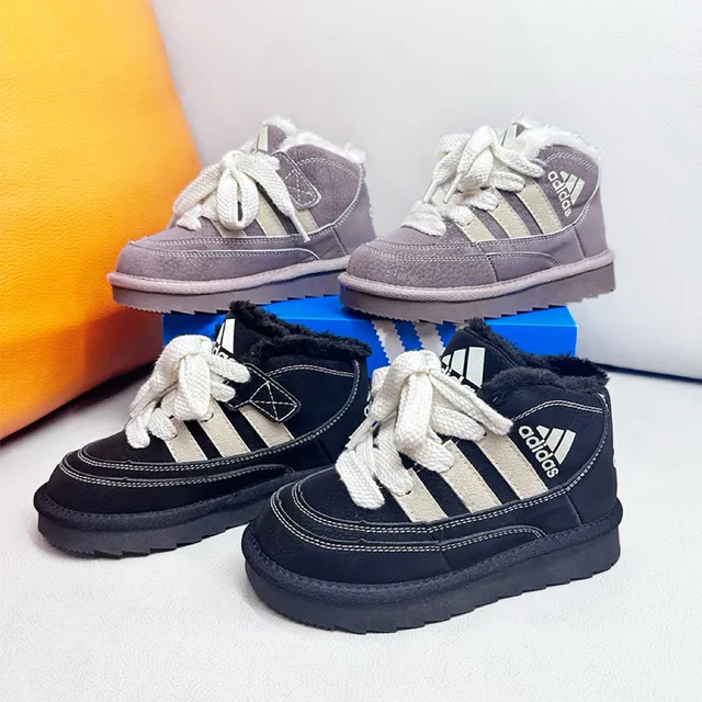 Adidas Bottes de neige violet beige hautes doublées en peluche 3