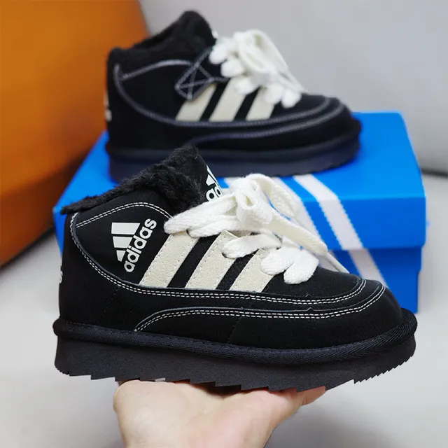 Adidas Bottes de neige violet beige hautes doublées en peluche 8
