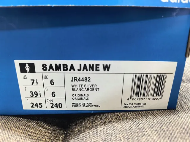 Adidas Samba Laceless Mary Jane Strap Lifestyle Sneakers 2