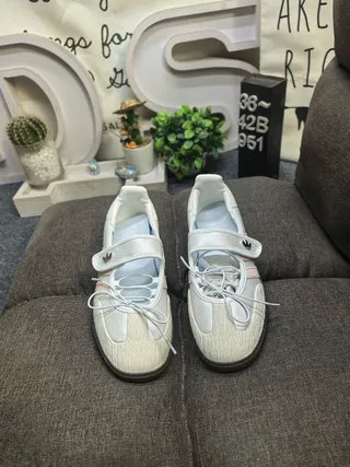 Adidas Samba Laceless Mary Jane Strap Lifestyle Sneakers 10