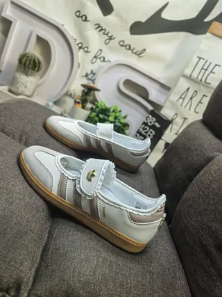 Adidas Samba Laceless Mary Jane Strap Lifestyle Sneakers 17