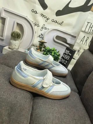 Adidas Samba OG Off-White and Light Blue Lifestyle Sneakers 9