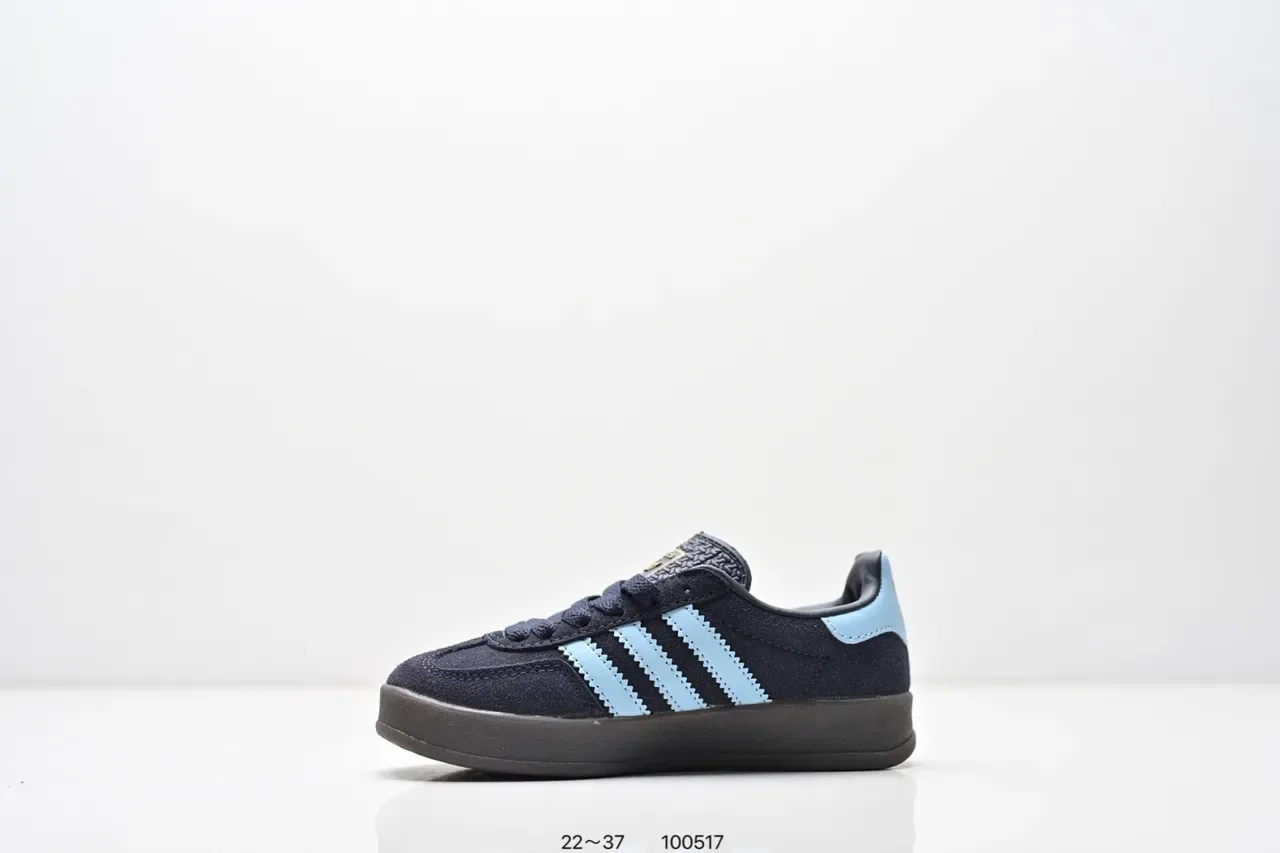 Adidas Samba OG Tênis Lifestyle Rosa e Azul Claro com Listras 14