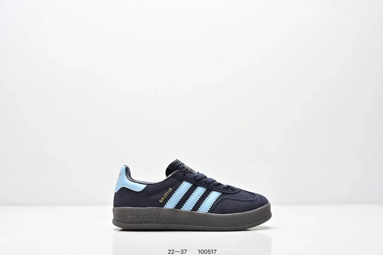 Adidas Samba OG Tênis Lifestyle Rosa e Azul Claro com Listras 15