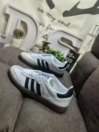 Adidas Samba White and Black Lifestyle Sneakers 7