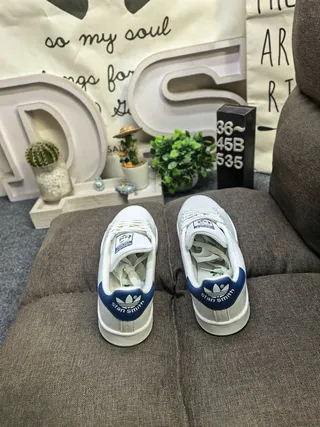 Adidas Stan Smith White and Green Lifestyle Sneakers 8