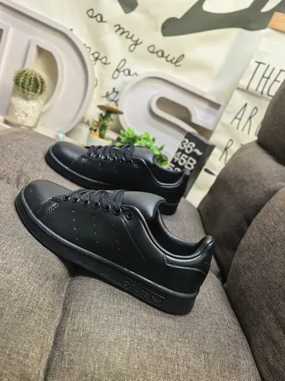 Adidas Stan Smith White and Green Lifestyle Sneakers 17
