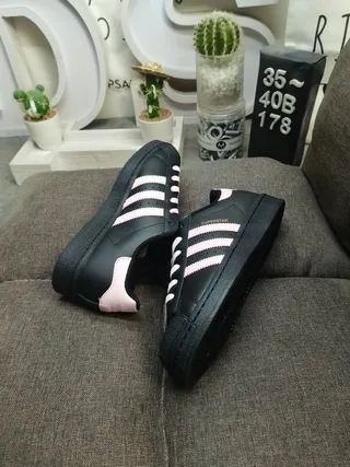 Adidas Superstar Black and Pink Lifestyle Sneakers 6