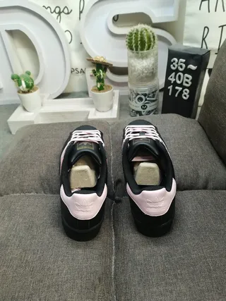 Adidas Superstar Black and Pink Lifestyle Sneakers 8