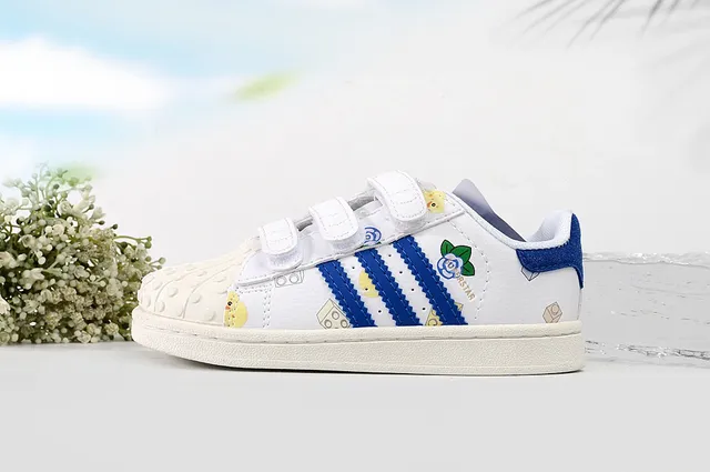 Adidas Superstar Kids White Pink or Blue Striped Printed Lifestyle Sneakers 9