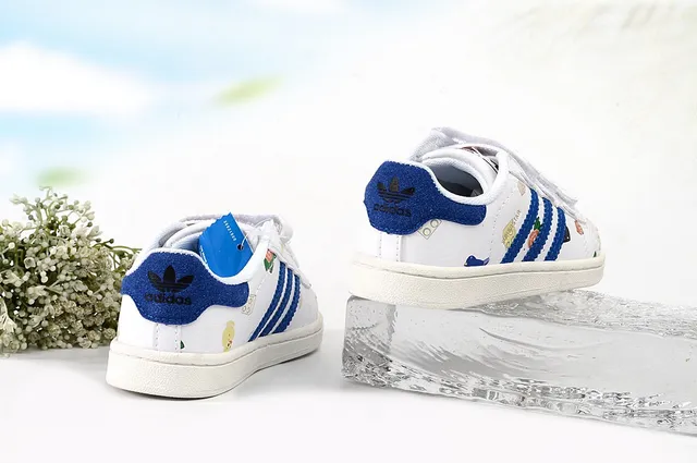 Adidas Superstar Kids White Pink or Blue Striped Printed Lifestyle Sneakers 11