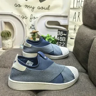 Adidas Superstar Slip-On नेवी ग्रे वीवन टेक्सटाइल अपर लाइफस्टाइल स्नीकर