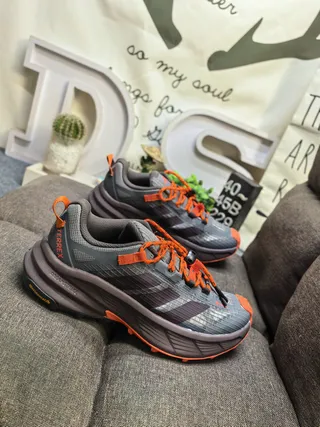 Adidas TERREX Agravic Flow gris violet orange chaussures de course 9