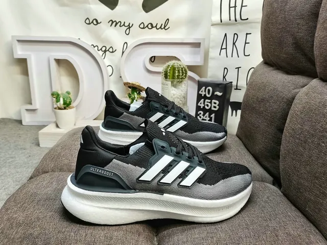 Adidas Ultraboost White Light Blue Black Red Running Shoes 21