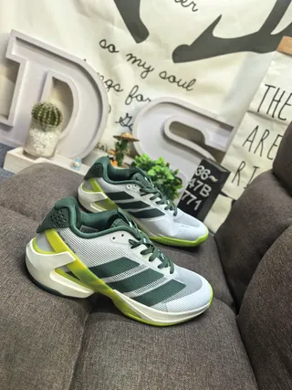 Adidas White and Green Three-Stripe Mesh Athletic Sneakers 9