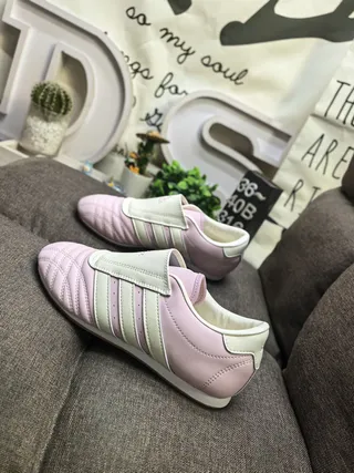 Adidas White Black Leather Upper Three-Stripe Side Panel Lifestyle Sneakers 7