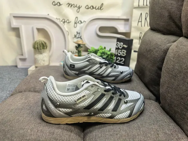 Adidas White Black Lightweight Mesh Upper Three-Stripe Side Panel Lifestyle Sneakers 11