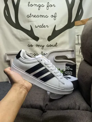 Adidas White Black Low-Top Leather-Like Upper Lifestyle Sneakers 5