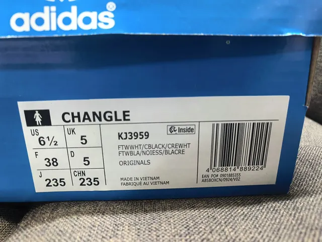 Adidas White Black Low-Top Perforated Toe Lifestyle Sneakers 2