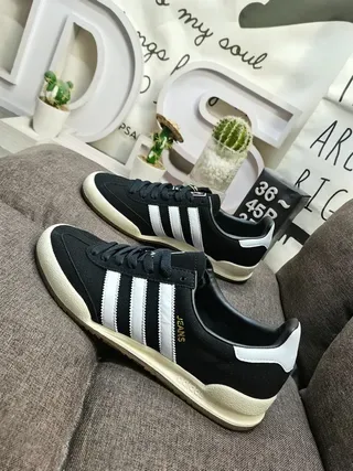 Adidas White Blue Low-Top Leather Upper Lifestyle Sneakers 17