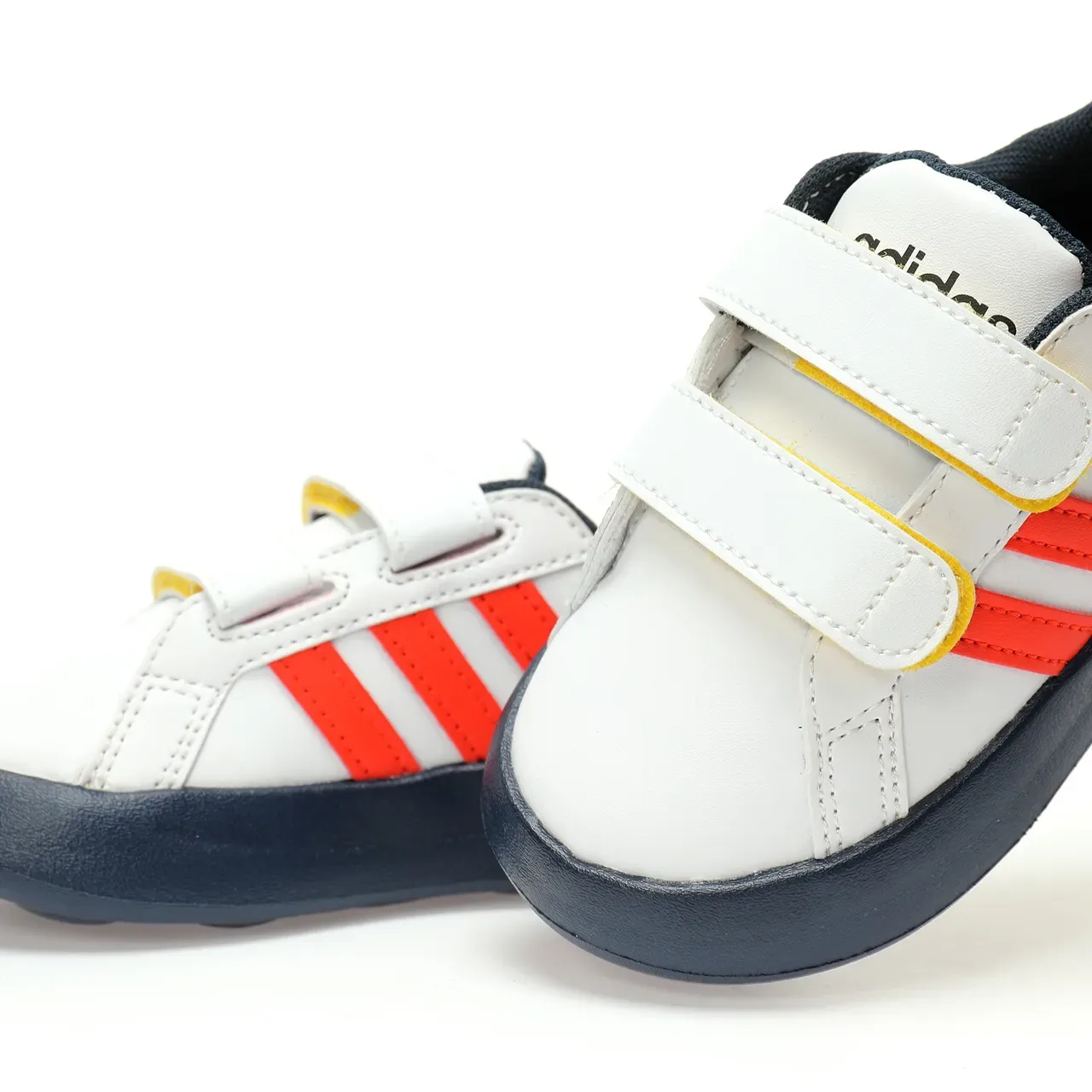 Adidas White Blue Low-Top Velcro Strap Closure Lifestyle Sneakers 15