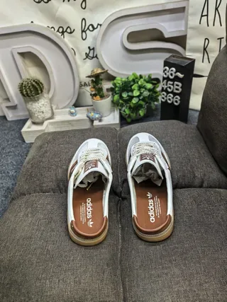 Adidas White Brown Laceless Slip-On Mesh Upper Lifestyle Sneakers 8
