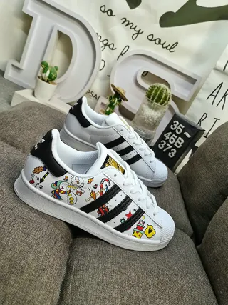 Adidas White Multicolor Low-Top Shell-Toe Lifestyle Sneakers 9
