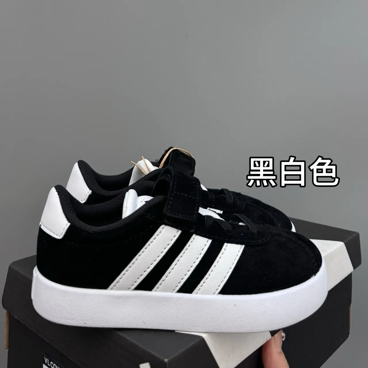 Adidas White Navy Low-Top Velcro Strap Lifestyle Sneakers 13