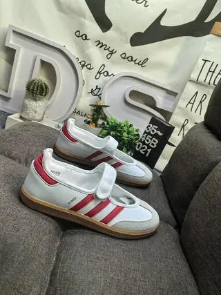 Adidas White Red Laceless Velcro Strap Three-Stripe Side Panel Lifestyle Sneakers 9