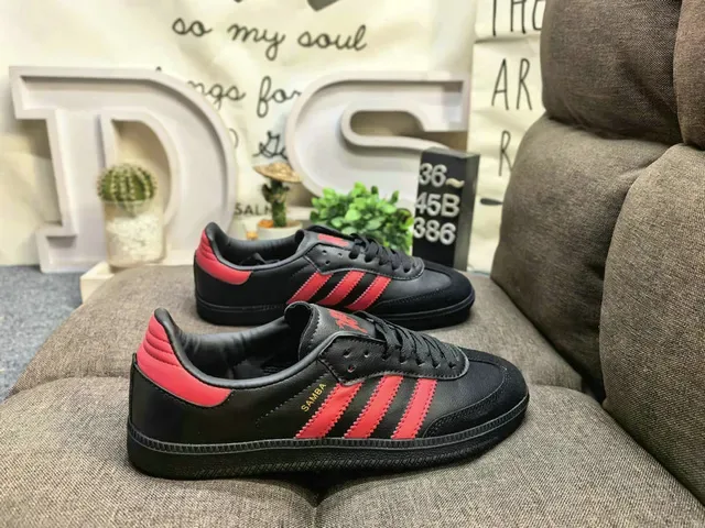 Adidas White Red Leather Upper Three-Stripe Side Panel Lifestyle Sneakers 11
