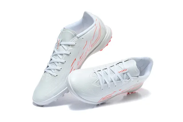 Adidas Chaussures de football turf blanc rouge profil bas upper synthétique crampons coniques 2