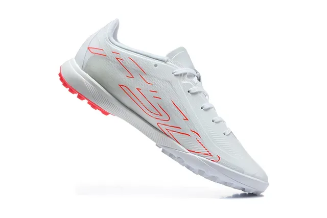 Adidas Chaussures de football turf blanc rouge profil bas upper synthétique crampons coniques 3