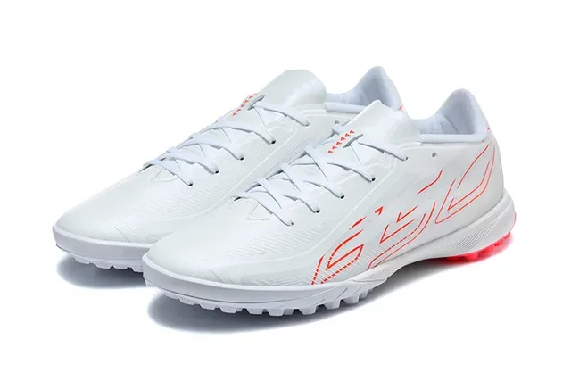 Adidas Chaussures de football turf blanc rouge profil bas upper synthétique crampons coniques 8