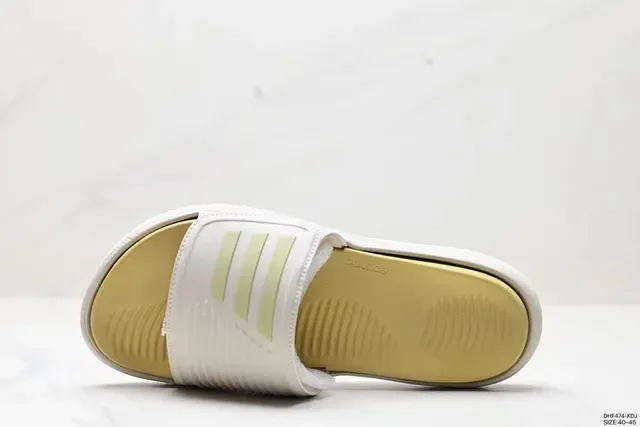 أديداس أبيض أصفر قاعدة مُخططة Footbed مولد نعال 5
