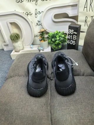 Adidas Yeezy Boost 350 V2 Zebra Lifestyle Sneakers 8