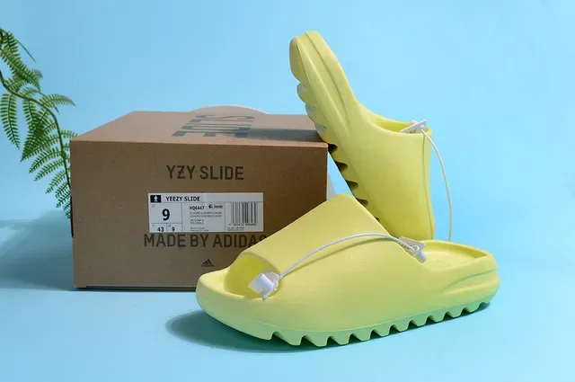 Adidas Yeezy Slide Sandales Apple Green Mate 2
