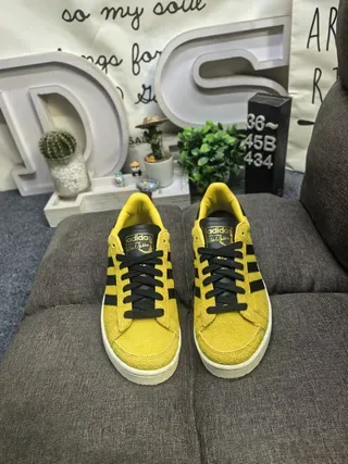 Adidas Yellow Black Suede Upper Three-Stripe Side Panel Lifestyle Sneakers 10
