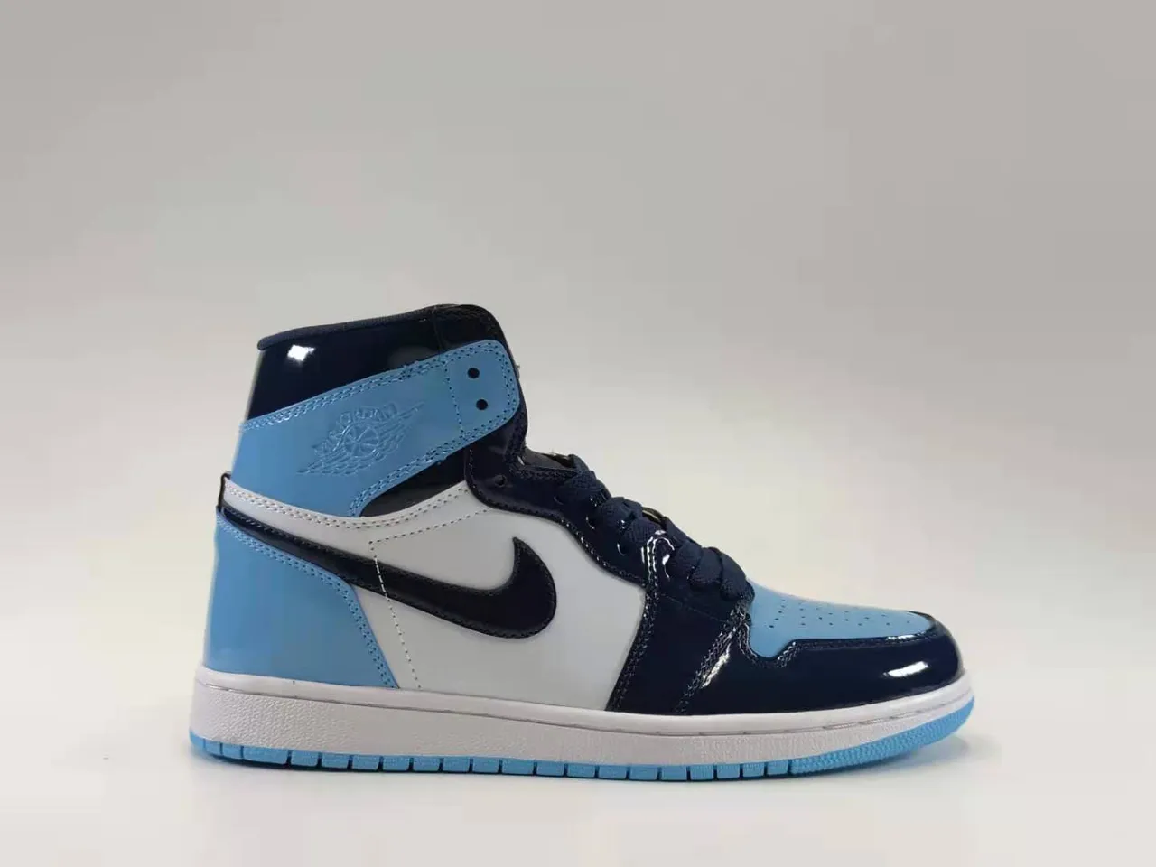 Air Jordan 1 Blue Navy High-Top Patent Leather Basketball Shoes 3