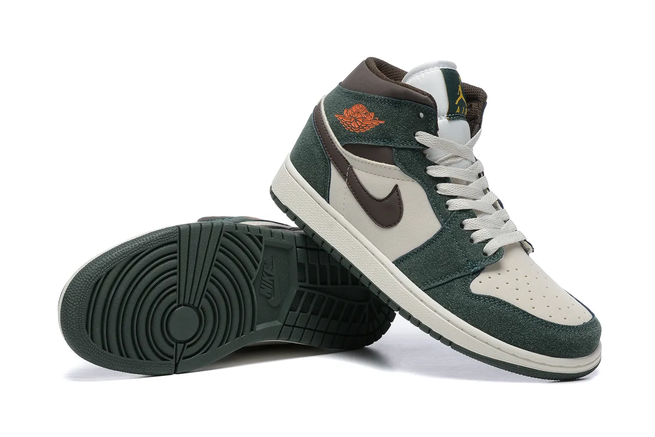 Tênis de basquete Air Jordan 1 High Off-White dourado metálico 22